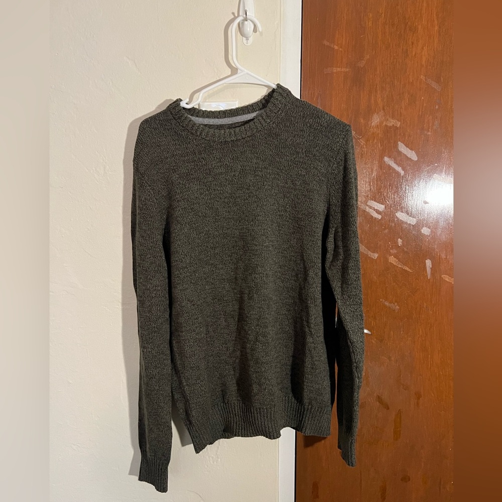 Green St. John's Bay Sweater - Size Medium